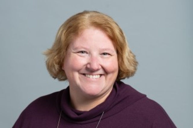 Herritt, Tricia - Headshot